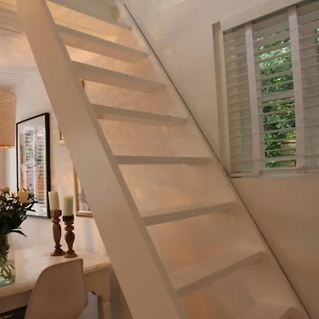 Mary's Zomerhuis Ferienhaus Bergen